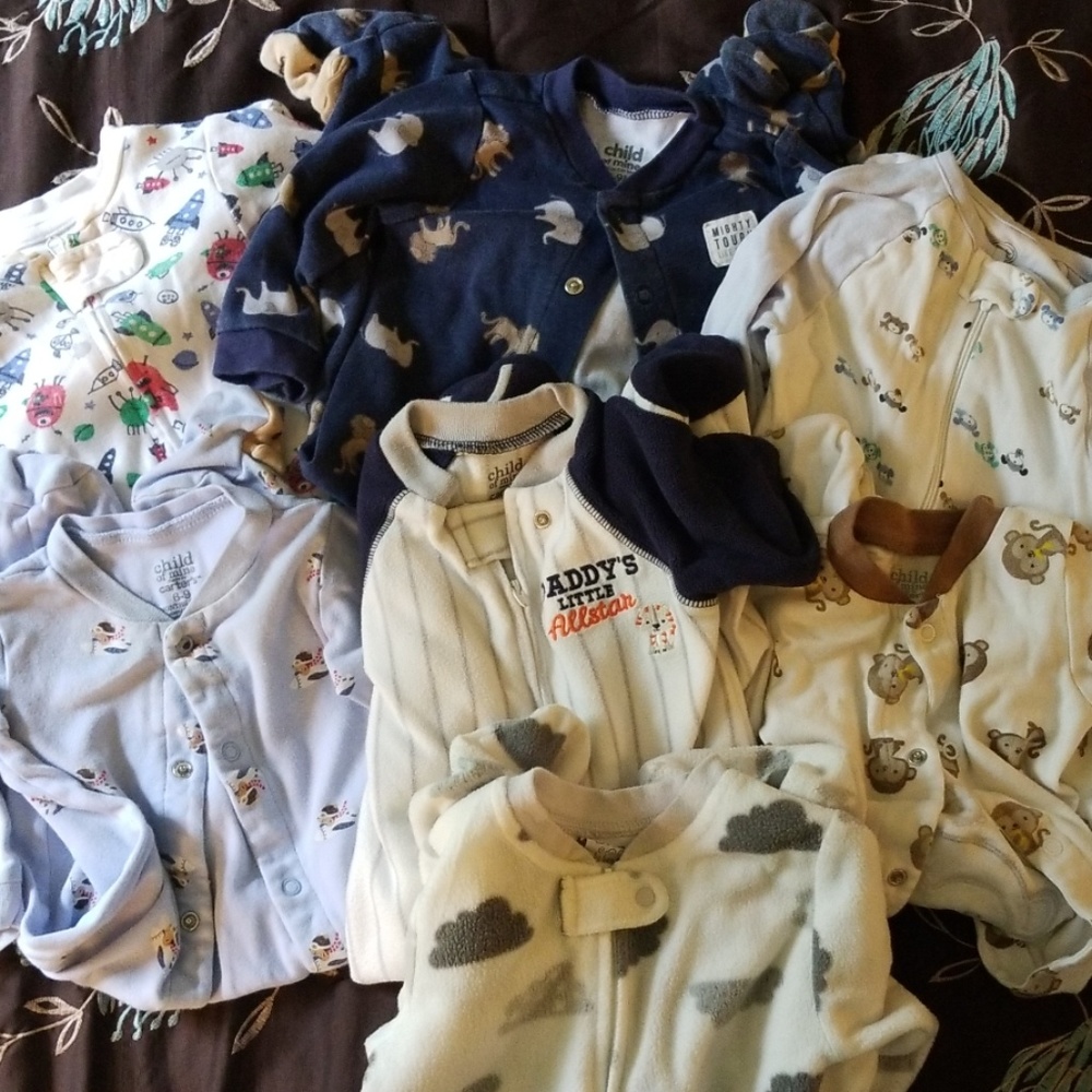 (7) 6-9 Month Boy Sleepers